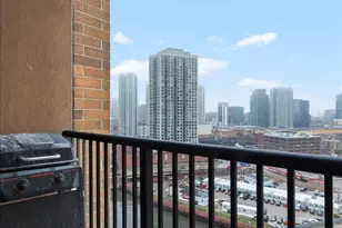 600 N Kingsbury St, Chicago, IL 60610 - Photo 12