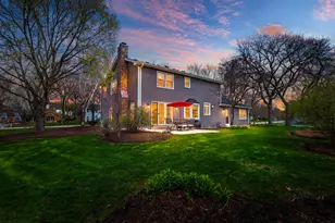 1441 Calcutta Ln, Naperville, IL 60563 - Photo 2