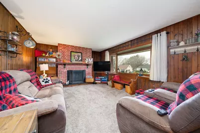 109 N 13th Street, Oregon, IL 61061 - Photo 4