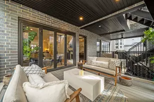 1107 W Chestnut St, Chicago, IL 60642 - Photo 16