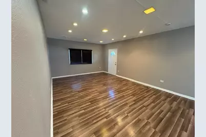 17142 Orchard Lane, Country Club Hills, IL 60478 - Photo 4