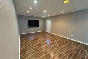 17142 Orchard Ln, Country Club Hills, IL 60478 - Photo 4