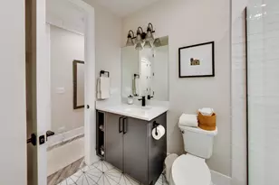 3219 N Seminary Ave, Chicago, IL 60657 - Photo 30