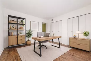 2531 W Howard St, Chicago, IL 60645 - Photo 18