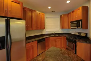 2339 N Albany Ave, Chicago, IL 60647 - Photo 2