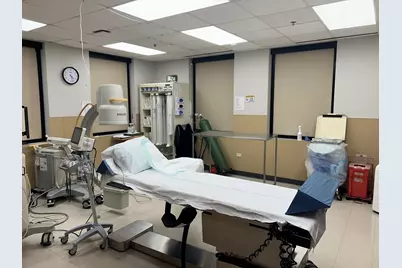 2260 W Higgins Road, Hoffman Estates, IL 60169 - Photo 8