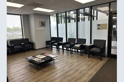 2260 W Higgins Road, Hoffman Estates, IL 60169 - Photo 4