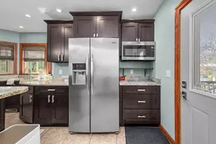 2405 23rd Avenue A, Moline, IL 61265 - Photo 16