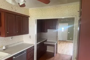 107 N 3rd St, Irvington, IL 62848 - Photo 6