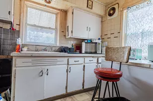 8026 S Fairfield Ave, Chicago, IL 60652 - Photo 6