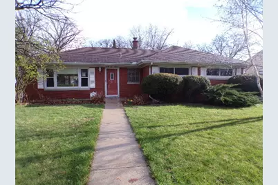 4512 24th Avenue, Rock Island, IL 60201 - Photo 1