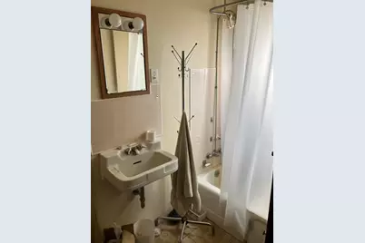 1511 N Poplar Avenue, Round Lake Beach, IL 60073 - Photo 8