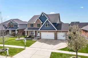 1385 Overton Dr, Lemont, IL 60439 - Photo 2