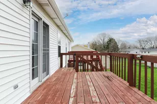 1801 Clearwater Ave, Bloomington, IL 61704 - Photo 26