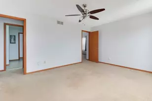 1801 Clearwater Ave, Bloomington, IL 61704 - Photo 14