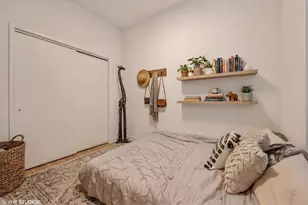 1022 N Ashland Ave, Chicago, IL 60622 - Photo 12