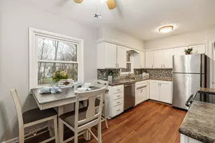 3103 15th Street A, Moline, IL 61265 - Photo 10