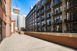 330 N Jefferson St, Chicago, IL 60661 - Photo 22