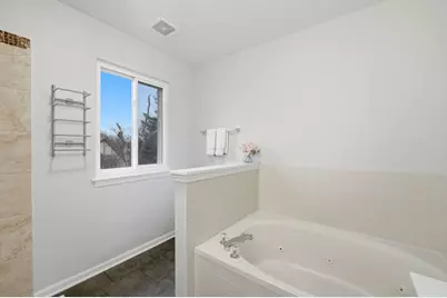 830 Longwood Drive, Algonquin, IL 60102 - Photo 20