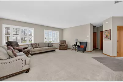 21035 W Aspen Lane, Plainfield, IL 60544 - Photo 2