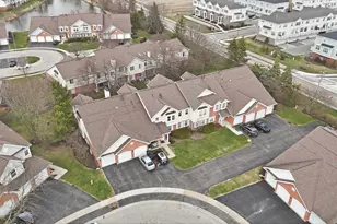 221 Norfolk Ct, Roselle, IL 60172 - Photo 14