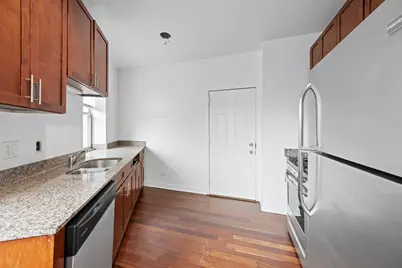 7223 N Rogers Avenue #1, Chicago, IL 60645 - Photo 2