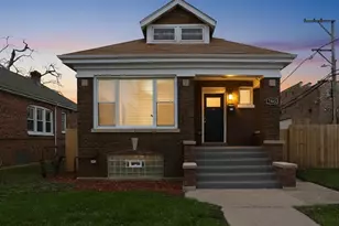 7845 S Union Ave, Chicago, IL 60620 - Photo 18