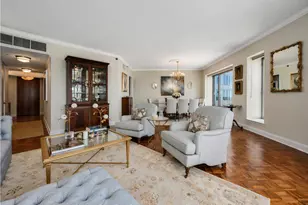 950 N Michigan Ave, Chicago, IL 60611 - Photo 8