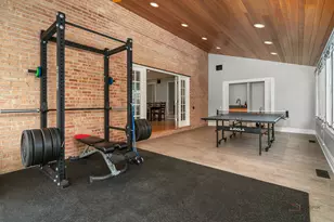 405 Voltz Rd, Northbrook, IL 60062 - Photo 16