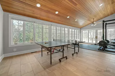 405 Voltz Road, Northbrook, IL 60062 - Photo 14