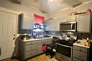 3318 W 62nd St, Chicago, IL 60629 - Photo 2