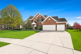 2820 Fairhauser Ct, Naperville, IL 60564 - Photo 2
