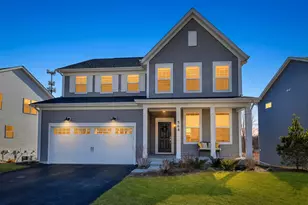 564 Thorne St, Batavia, IL 60510 - Photo 1