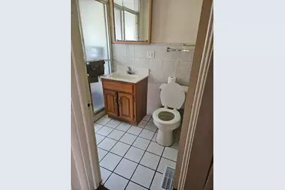 11722 S Parnell Avenue, Chicago, IL 60628 - Photo 6