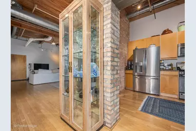 1330 W Monroe Street #410, Chicago, IL 60607 - Photo 16