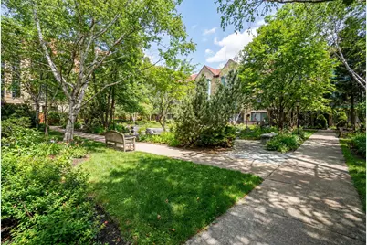 1330 W Monroe Street #410, Chicago, IL 60607 - Photo 32