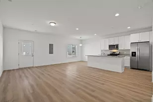 1054 Gillespie Ln, Yorkville, IL 60560 - Photo 2