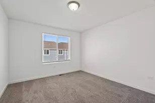 1054 Gillespie Ln, Yorkville, IL 60560 - Photo 10