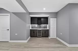 1610 S 5th Ave, Maywood, IL 60153 - Photo 24