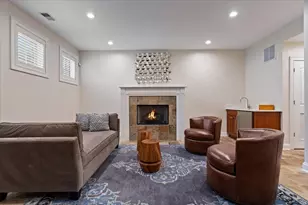 3638 N Wayne Ave, Chicago, IL 60613 - Photo 26