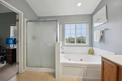 224 Cross Creek Lane, Lindenhurst, IL 60046 - Photo 20