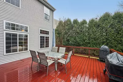 224 Cross Creek Lane, Lindenhurst, IL 60046 - Photo 32