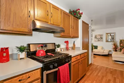 928 E 153rd Street, Phoenix, IL 60426 - Photo 10