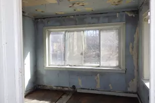 8223 S Ingleside Ave, Chicago, IL 60619 - Photo 6