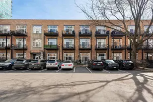 1844 S Michigan Ave, Chicago, IL 60616 - Photo 2