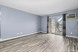 983 Crimson Ct, Prospect Heights, IL 60070 - Photo 6