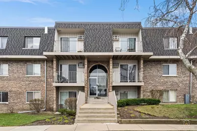 983 Crimson Court #2-206, Prospect Heights, IL 60070 - Photo 1