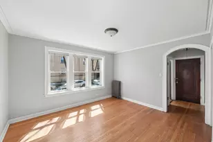 2440-42 W Ardmore Ave, Chicago, IL 60659 - Photo 4