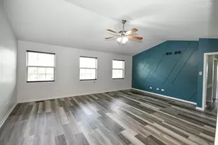 121 Cammeron Ct, Aurora, IL 60504 - Photo 14