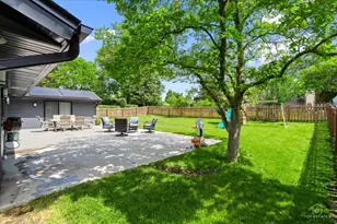 823 Georgean Ln, Schaumburg, IL 60193 - Photo 24